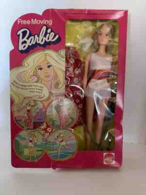 Free moving barbie