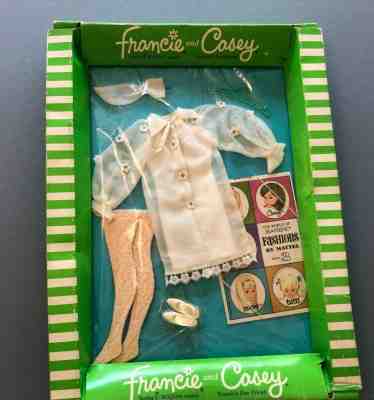#1280 Cool White 1967 Francie doll outfit NRFB MOD vintage Barbie 