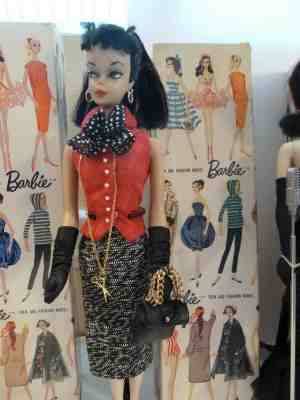 Vintage Barbie ponytail #2 brunette-TM stand, TM box 1959 Gorgeous thick hair!! 