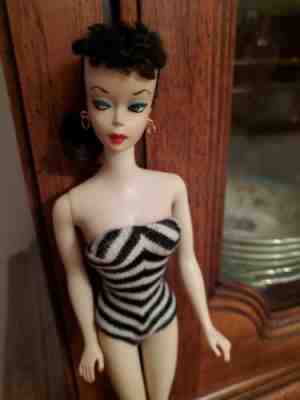 1959 Rare Vintage Barbie  #2 Brunette Ponytail Doll Near Perfect