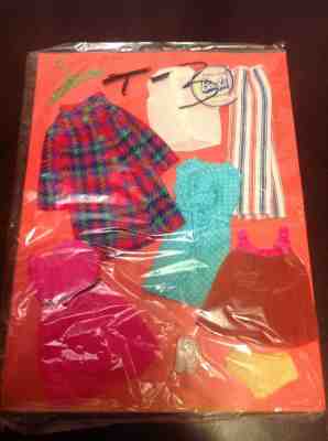 Vintage Barbie SEARS EXCLUSIVE FASHION BOUQUET #1511 Ex/Mint Stitched On Card