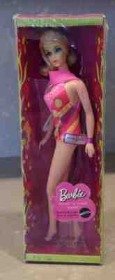 NRFB 1969 VINTAGE BLONDE TWIST N TURN BARBIE DOLL RARE; excellent condition