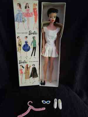 barbie teenage fashion model with pedestal stock no 850