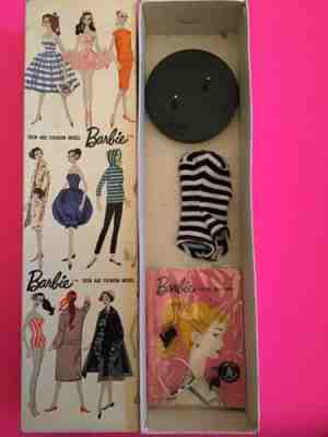 barbie teenage fashion model with pedestal stock no 850