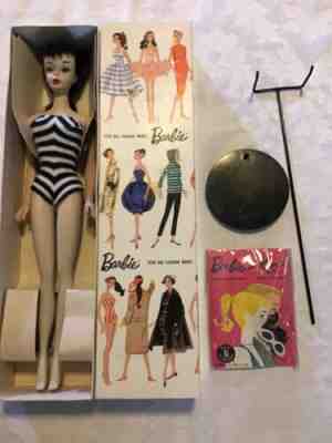 STUNNING VINTAGE MIB # 3 BRUNETTE BARBIE W/ NIPPLES, STAND, SEALED BOOKLET,SHOES