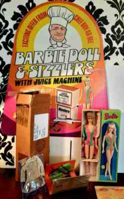 Vintage 1969 Blonde Barbie  CHEF BOY.AR.DEE mail Away Doll RARE !!!