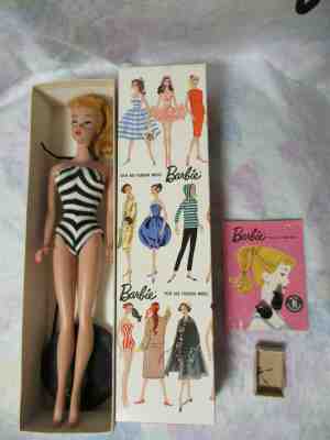barbie teenage fashion model with pedestal stock no 850