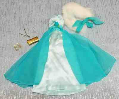 VHTF Vintage Barbie Debutante Ball Gown  #1666 (1966-67) Mint & Complete