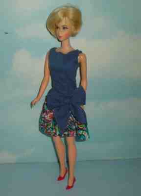 Vintage Barbie Doll Hair Fair in RARE BEST BOW OUTDOOR ART SHOW Variation Dress