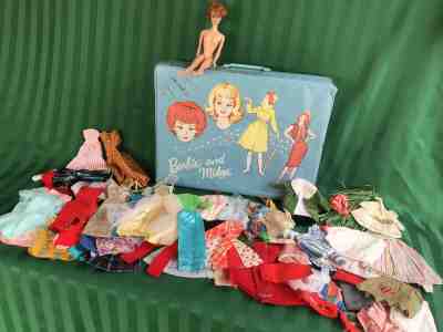 VINTAGE BUBBLE CUT BARBIE DOLL 1957 -1958 MIDGE, CLOTHES & CASE