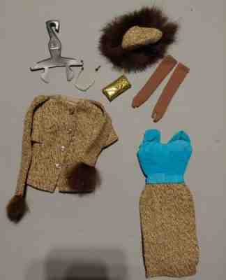  Vintage Original 1965 Barbie Clothes Gold n Glamour 1647 only missing shoes 