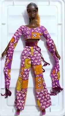 VTG Barbie 1970 Live Action Christie ~ Beautiful! W/ Outfit & Accessories! RARE
