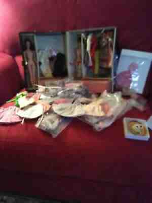 HUGE Vintage Barbie LOT #4 Barbie Ponytail Raven Bubblecut Over 6 POUNDS w/Case+