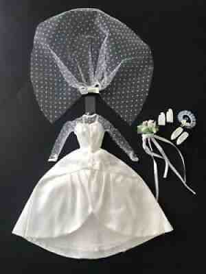 VHTF 1967 VINTAGE BARBIE #1698 BEAUTIFUL BRIDE COMPLETE NO HOLES-BRIGHT WHITE