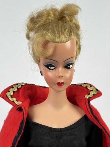 VHTF Rare 13" Vintage 1960's Barbie Clone CONTINENTAL TRAILWAYS Bild Lilli Doll