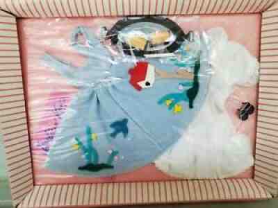 Vintage Barbie FRIDAY NITE DATE #979 NRFB