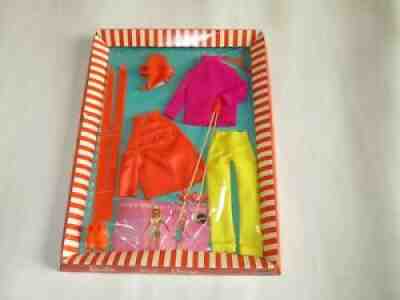 Barbie Doll The Ski Scene Outfit 1797 in Box Skiing Scene Mattel NRFB Vintage