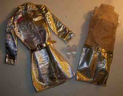 Vintage Complete BARBIE INTRIGUE #1470 Golden Trench Coat & Variation Dress 1967