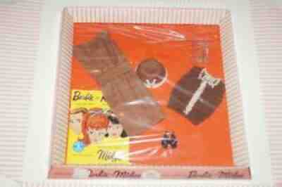 Vintage Barbie ** SORORITY MEETING ** outfit #937 NRFB - with sticker