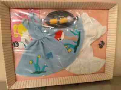 NRFB 1960'S VINTAGE BARBIE #979 FRIDAY NITE DATE OUTFIT BEAUTIFUL AND HTF