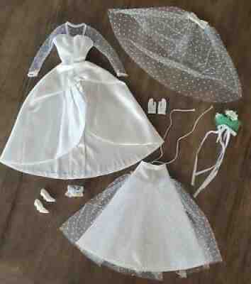 RARE HTF Vintage Mod Barbie BEAUTIFUL BRIDE #1698 COMPLETE & WHITE MINT MINT