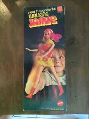 VINTAGE MOD BARBIE NRFB 1970-1972 #1132 CHOCOLATE BON BON WALKING JAMIE NM