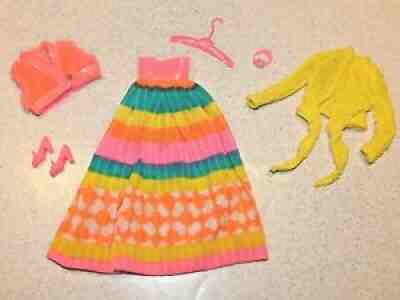 Barbie: VINTAGE Complete FLYING COLORS Outfit!