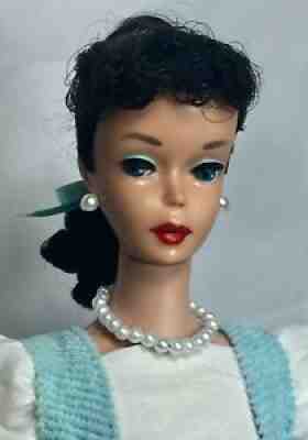 Stunning Vintage #5 Brunette Ponytail Barbie in #979 Friday Night Date