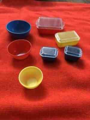 Vintage Barbie Banner Toys Teen Doll Pyrex Plastic Mixing Bowls & Dishes 11 Pcs
