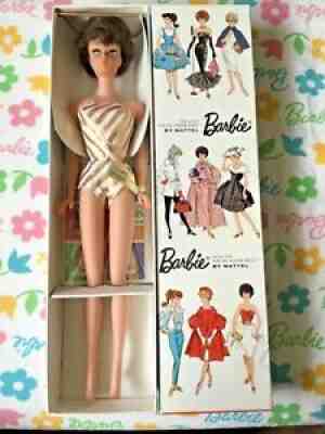 VTG EUROPEAN BUBBLECUT BARBIE BRUNETTE NRFB MINT IN BOX, WRIST TAG+ #850