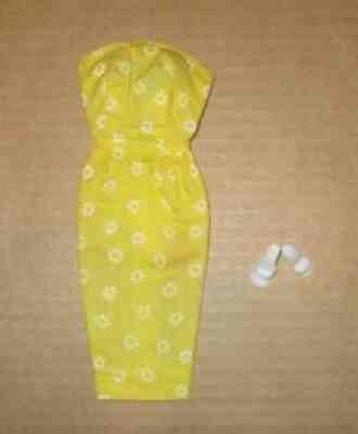 Japanese Exclusive Barbie Strapless Sheath in Yellow and White Floral Print