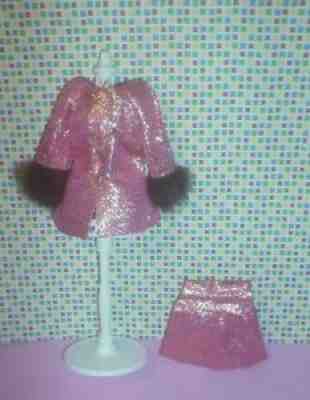 BARBIE RARE MOD ERA GOLDEN GROOVE SEARS EXCLUSIVE VINTAGE DOLL CLOTHES EX NICE