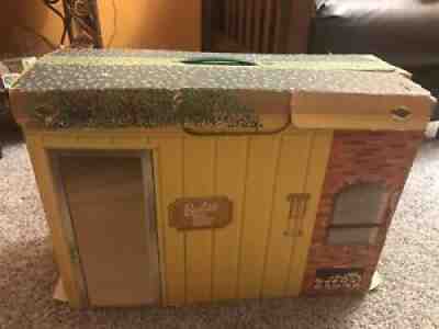 VINTAGE BARBIE NEW DREAM HOUSE 1963 W/FURNITURE INCOMPLETE USED