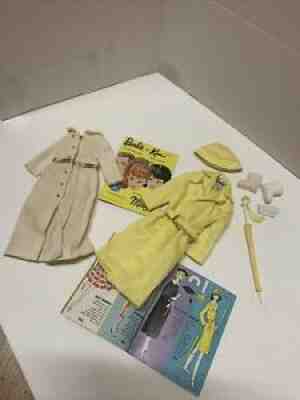 1961 - 1962 vintage barbie clothes& fashion booklets