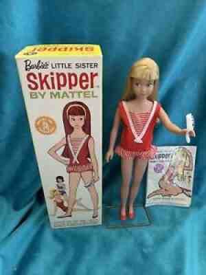 Vintage 1963 Blonde Skipper Stock No. 950 OSS, Shoes, Metal stand, & Mint Box.