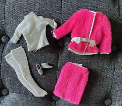 Vintage Barbie #1813 Snug Fuzz