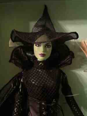 The Wizard Of Oz Fantasy Glamour Wicked Witch Barbie Gold Label Linda Kyaw NRFB