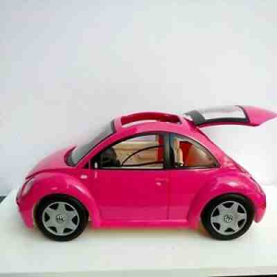 2000 MATTEL BARBIE VW VOLKSWAGEN BEETLE BUG TOY CAR HOT PINK; 16"