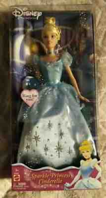 Disney Sparkle Princess Cinderella Doll & Ring Mattel 2004 Barbie NIB