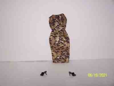 VINTAGE BARBIE FASHION PAK NAVY & GOLD 1963 LAME SHEATH PRISTINE WITH NAVY SHOES