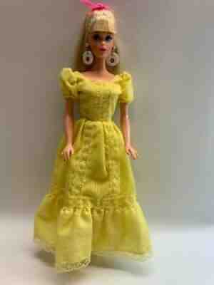 Vintage Barbie Magic Curl #3856 Original Yellow Dress (1981)