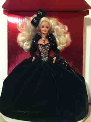 Barbie Happy Holidays Doll 1991 Sp. Ed. #1871 Christmas Green Velvet Dress NIB