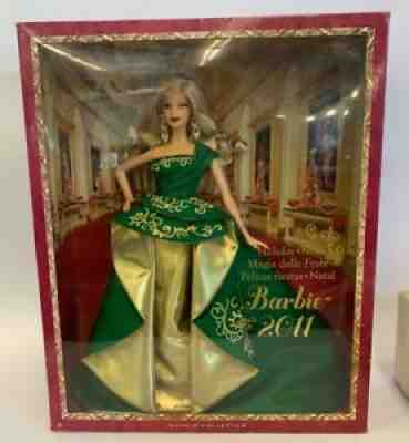 2011 HOLIDAY BARBIE GREEN CHRISTMAS GOWN DRESS V7164