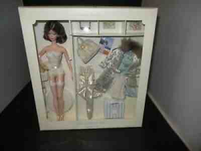 2001 Continental Holiday Silkstone Barbie Giftset-Limited Edition
