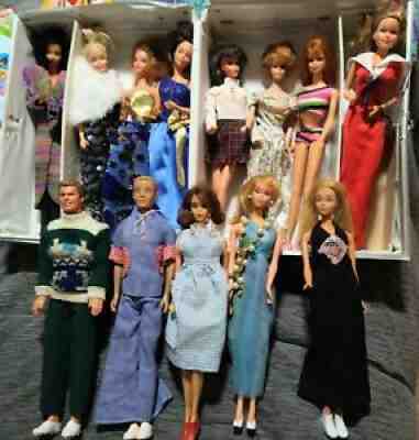 Vintage Barbie Dolls lot