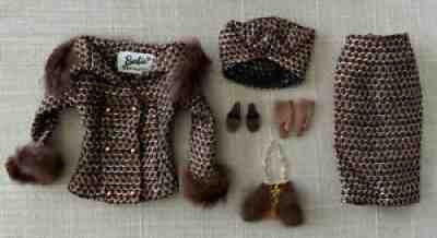 Vintage BARBIE VHTF Fashion #1615 SATURDAY MATINEE - Brown Gold Suit Fur VGC