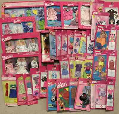 BARBIE KEN STACIE SKIPPER - HUGE JOB LOT VINTAGE OUTFITS 1990s X 39 Sealed Packs