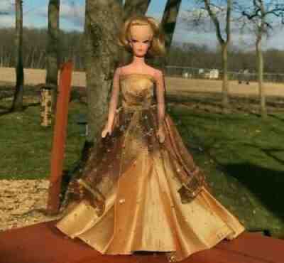 RARE Vintage Barbie Clone Doll Premier Togs Gold Satin Gown Shawl #95 Uneeda 60s