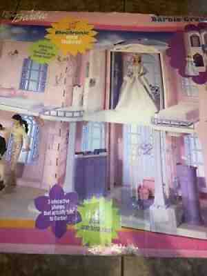 Vintage Mattel 2001 Barbie Grand Hotel New!