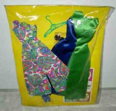 Barbie Patio Party Outfit MOC Variation Earrings